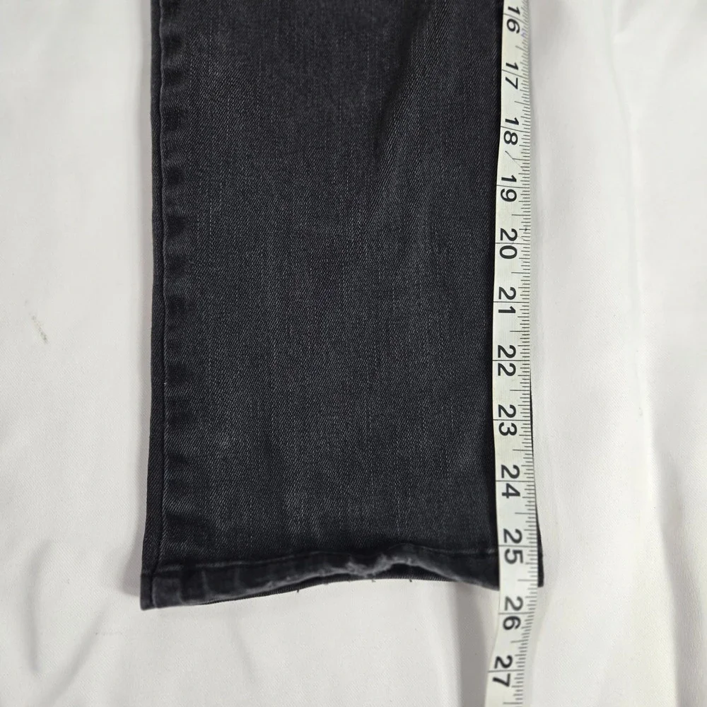 Levi's 511 Slim Fit Jeans‎ Black Wash Tag 29x30 measured 28x26 Red Tab (R) only